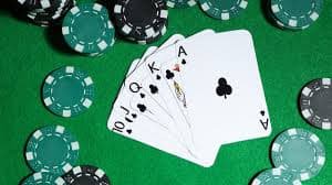 Detail fitur bonus dan bonus round dalam permainan Mega Sevens
